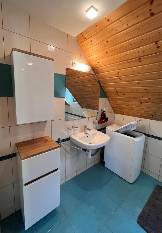 Hofberg Apartman Nove Hamry Bagian luar foto